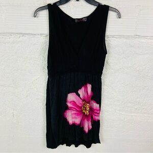 Body Central Black flowy y2k tunic / Top with Pink floral size small / medium